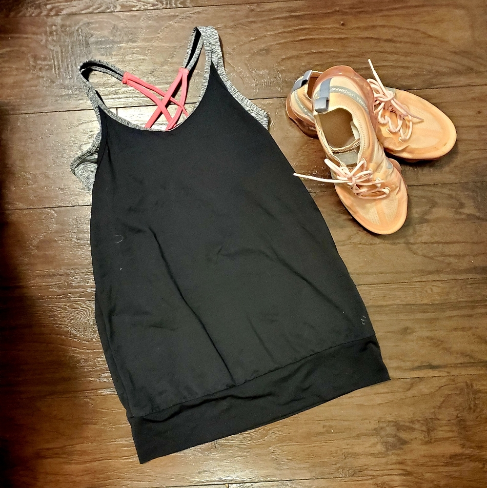 H&M Open-Back 2in1 Workout Tank